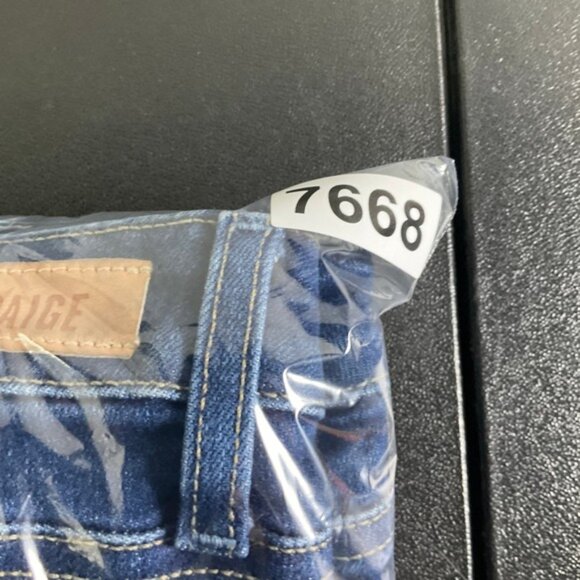 PAIGE High Rise Manhattan Bootcut Jeans Women's Size 29 Medium Wash Denim - Picture 13 of 13